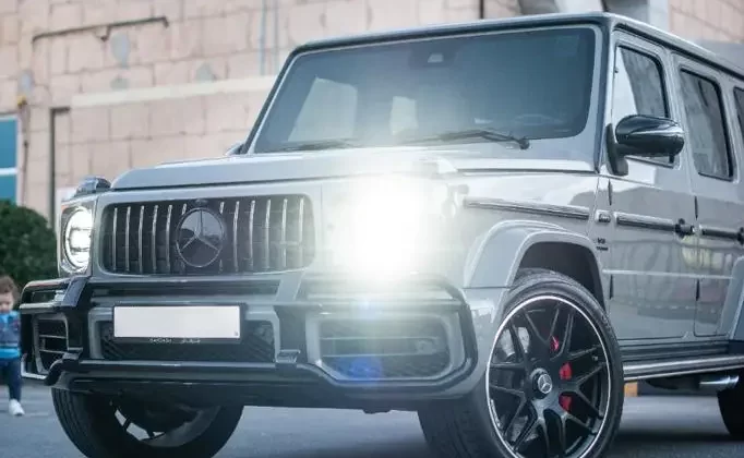 1356b899-7f9f-4b21-8c81-c4722c79ce8a copy