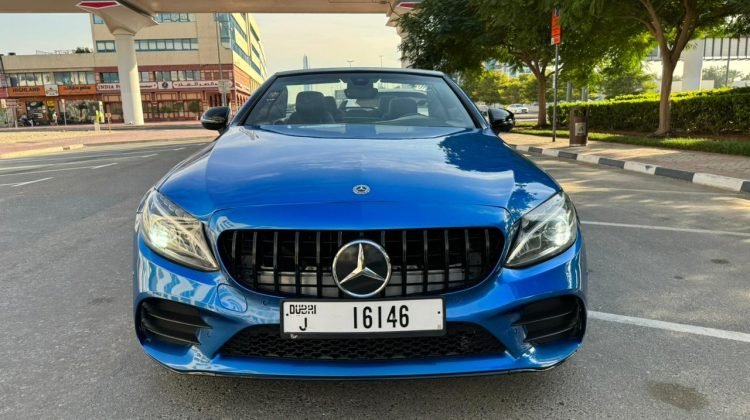 Drive through Dubai hassle-free with our rental cars