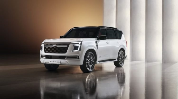 Luxury Car Rental Dubai Advertisement